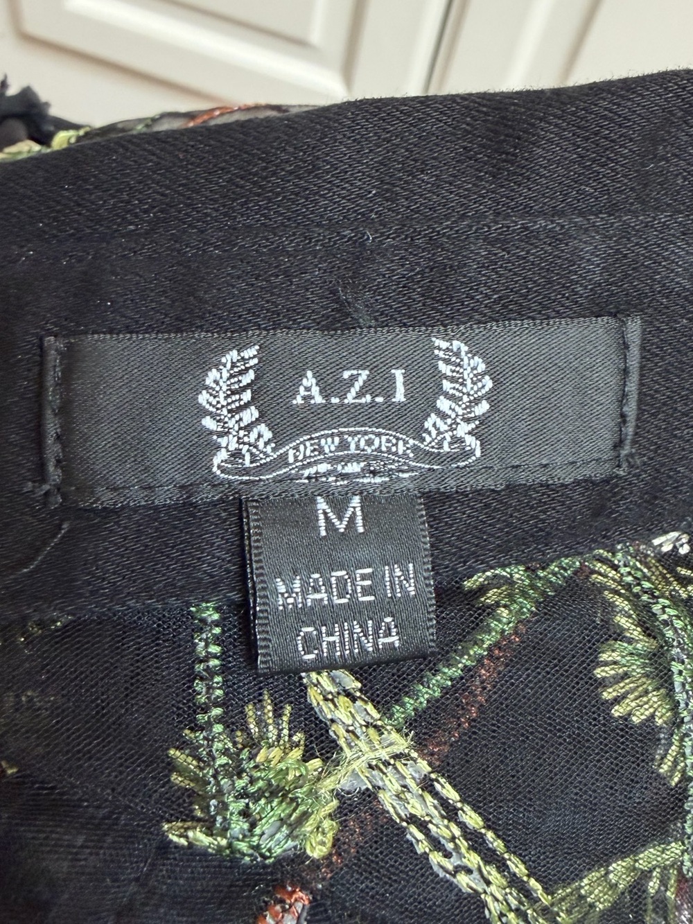 A.Z.I Floral Mesh Embroidered Jacket Black Size Medium - Picture 10 of 12
